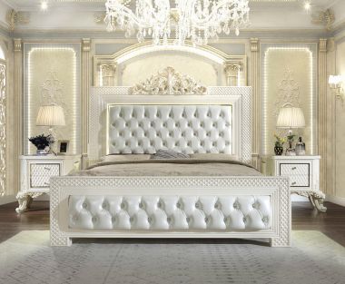 Homey Design HD-8091 California King Bed in White Gloss / Gold Brush Highlights